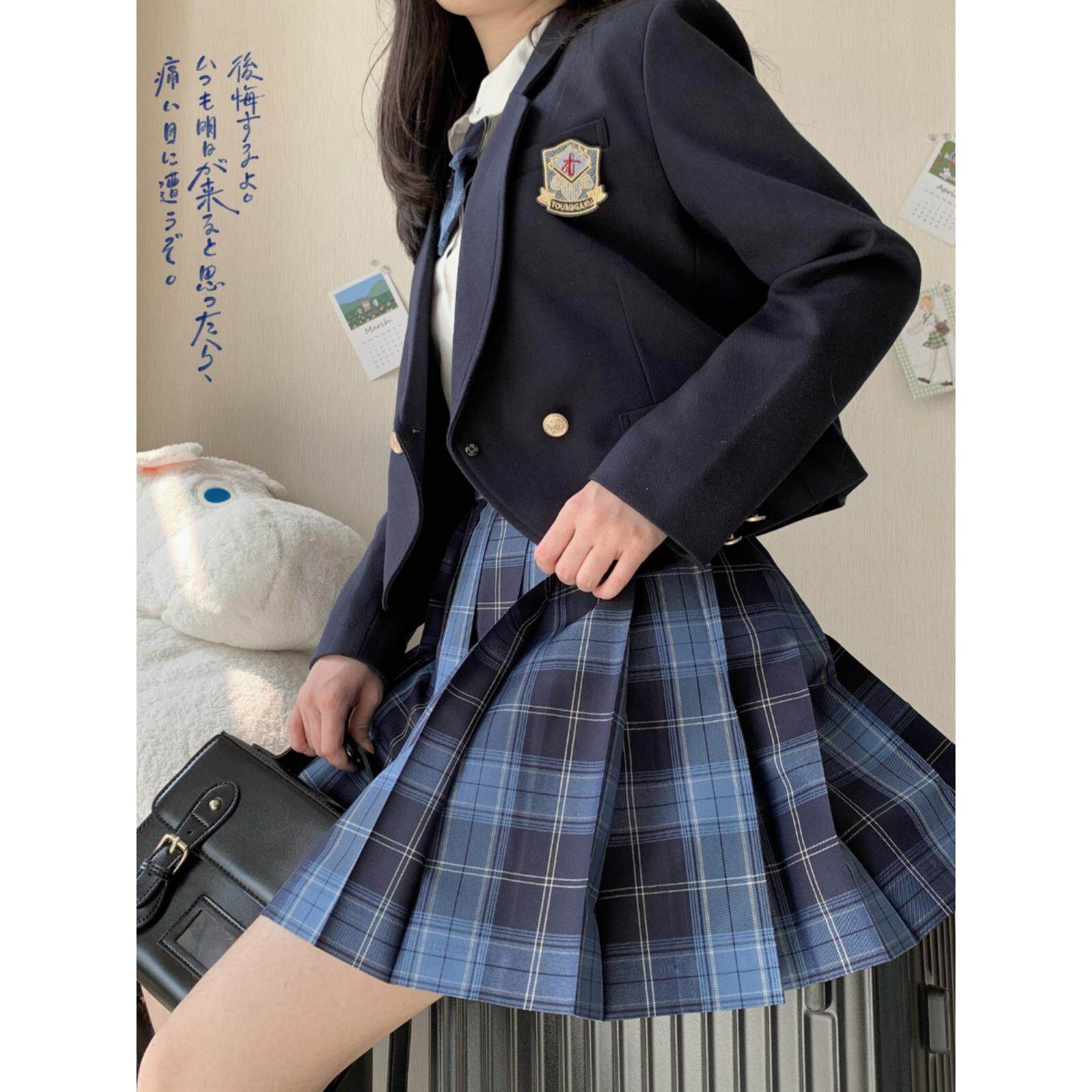 正版制服套装原创西装女全套校供徽章一粒扣绀色西服外套短款