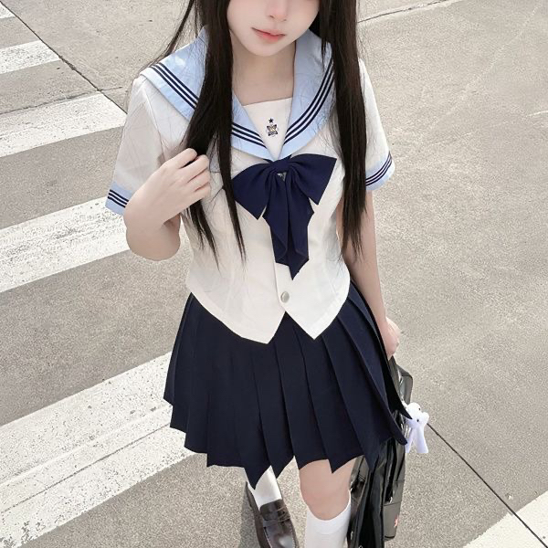 【小瑾家】 原创 东和新野 收腰显瘦JK制服水手服中间服短袖上衣