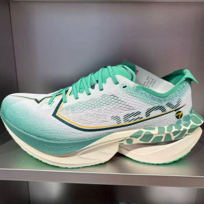 特步160X7.0竞速全掌碳板跑鞋