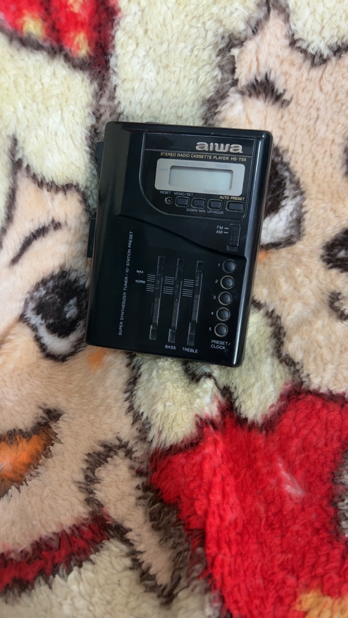 原装进口爱华立体声经典复古老式随身听磁带录音小收放机礼物实拍