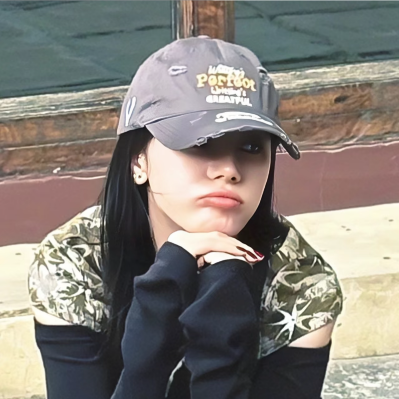 迪丽热巴同款字母刺绣棒球帽子女2025新款街头潮牌情侣破洞鸭舌帽