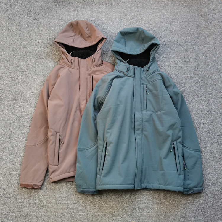 加厚加绒冲锋衣外套秋冬季男士