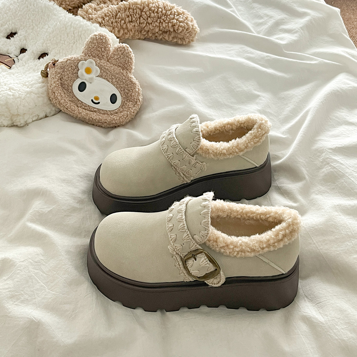 米色松糕厚底增高勃肯鞋女2025新款秋冬季加绒保暖毛毛棉鞋单鞋子