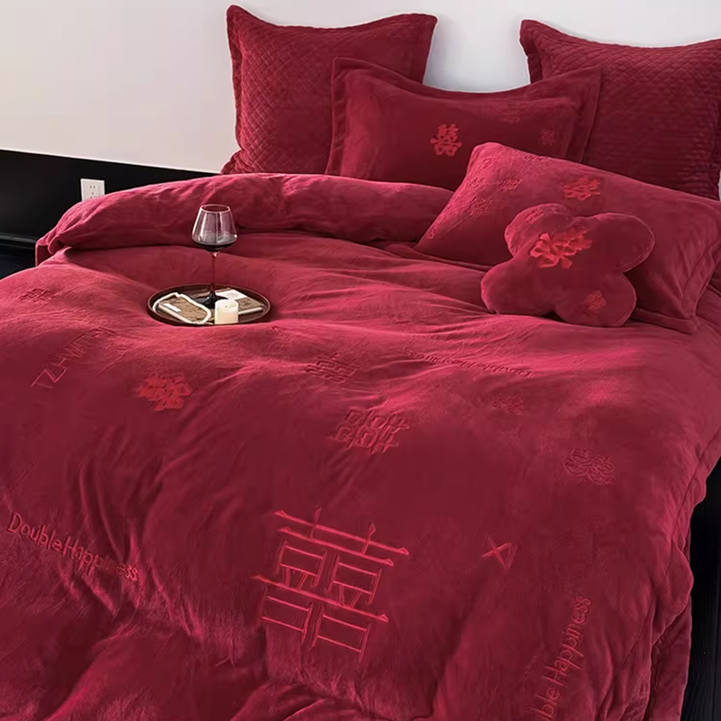 冬婚庆保暖牛奶绒四件套喜字刺绣婚房红色被套珊瑚绒床盖结婚床品
