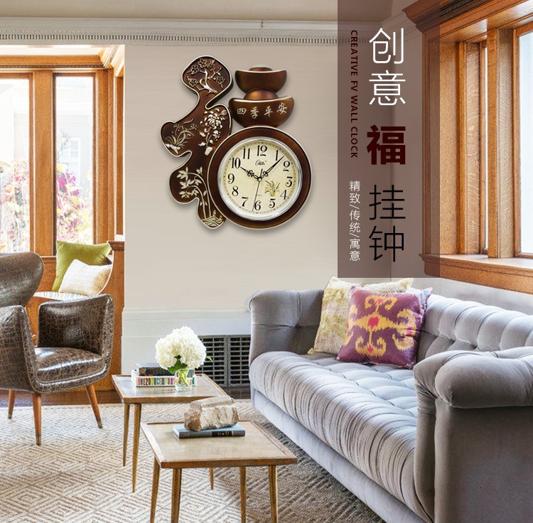康巴丝客厅家用挂钟静音卧室钟表时尚简约挂表中国风福字石英钟