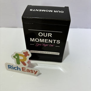 Card girls Game女孩时光互动卡牌游戏 MOMENTS 外贸桌游英文OUR