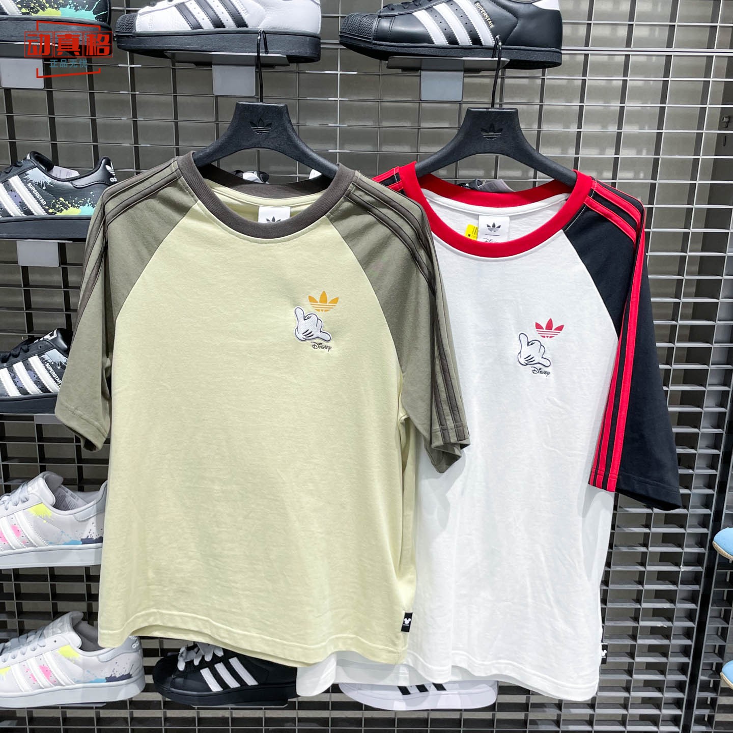 阿迪达斯三叶草男女26秋款纯棉卡通宽松运动短袖T恤KU3100 KU3101
