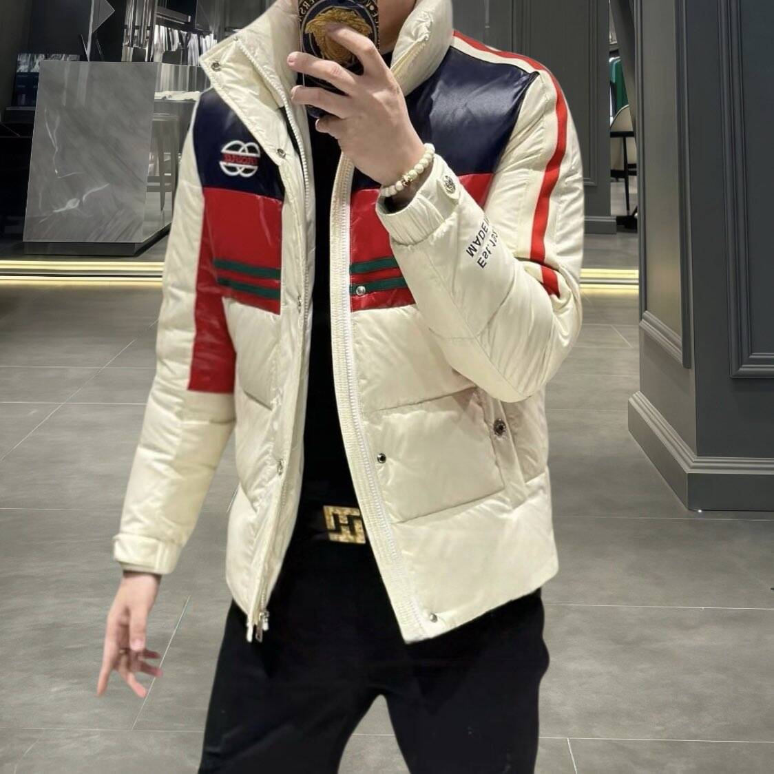 欧货高端冬季男士羽绒服立领修身