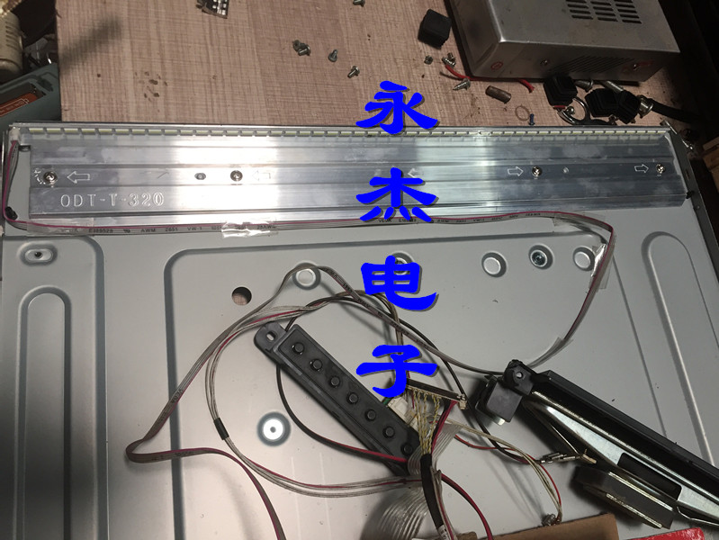 全新乐华LED32C710J灯条ZC-7020-48-V.01屏LVW320CSDO E7 V1测好