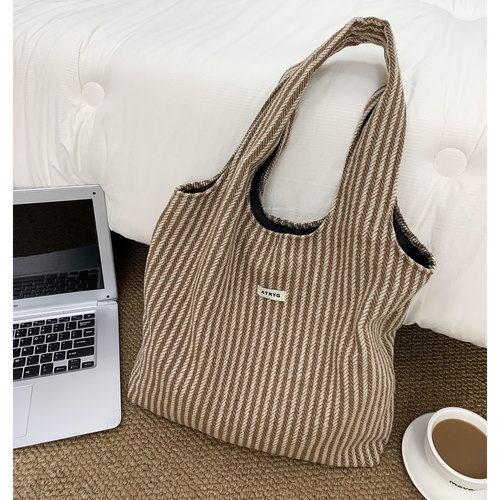 2026秋冬包包大容量条纹帆布包