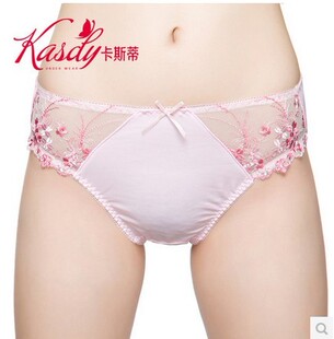 大码内裤女士中腰刺绣性感牛奶丝配蕾丝三角内裤