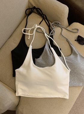 Jade Closet直营店推荐~美德拉纯欲风设计感有胸垫短款挂脖背心女