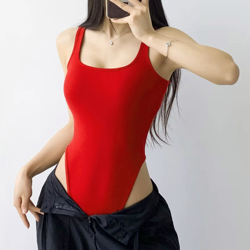 欧美辣妹修身弹力含胸垫高叉背心