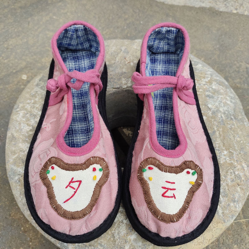纯手工千层底绣花布鞋女圆头棉布套脚春秋成人儿童女传统复古单鞋