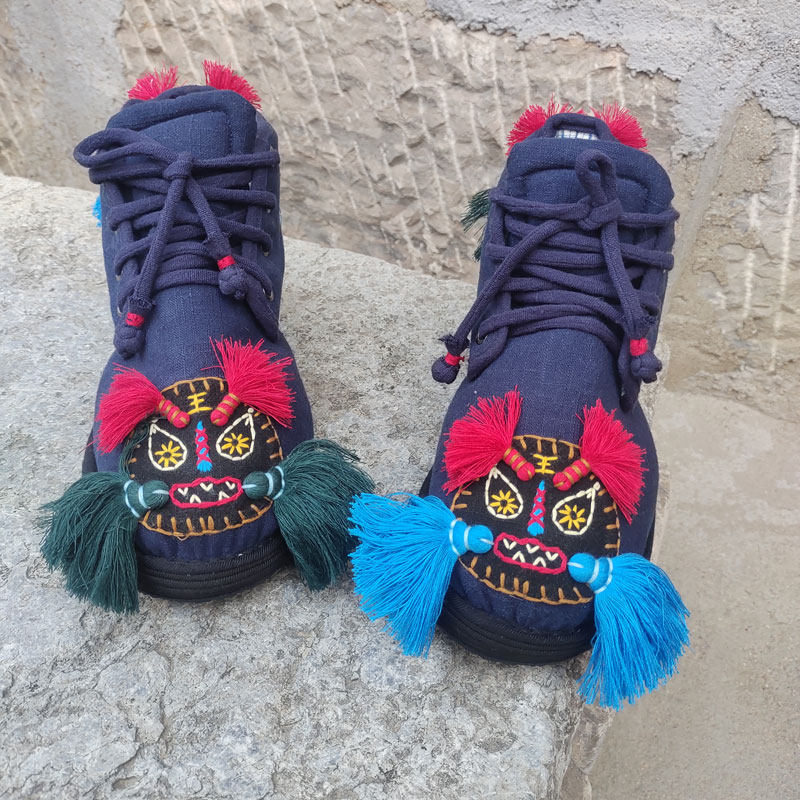 冬季保暖棉鞋女绣虎头加厚款高帮蓝色传统民族风纯手工千层底布鞋