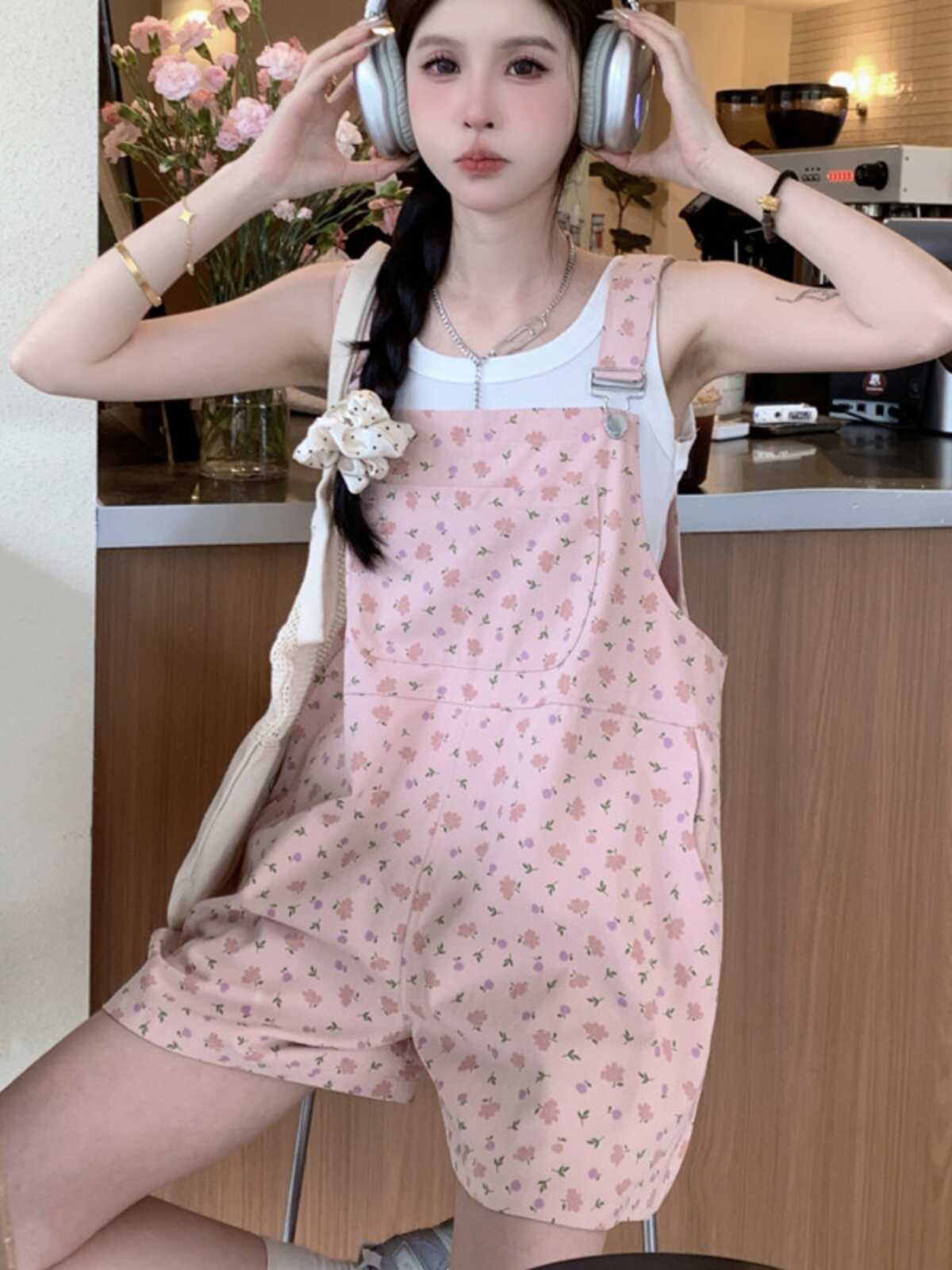 新款宽松显瘦碎花背带裤2024夏季