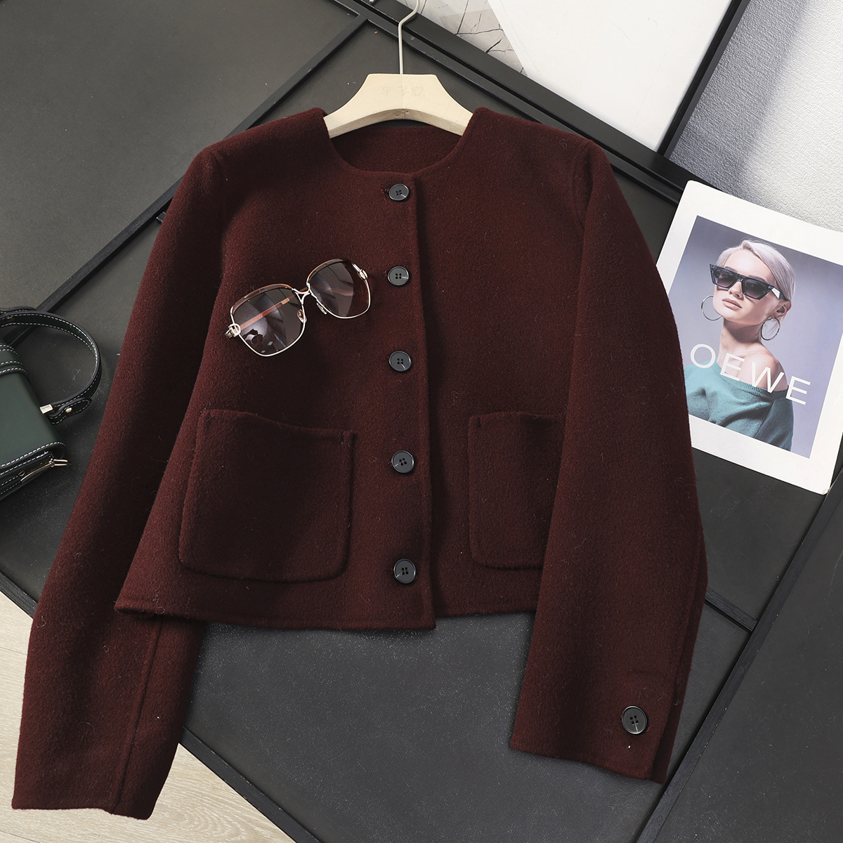 绵羊毛圆领短款双面呢夹克外套女