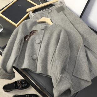 华子家 双面呢短款毛呢外套高腰开叉中长款直筒半身裙两件套45639