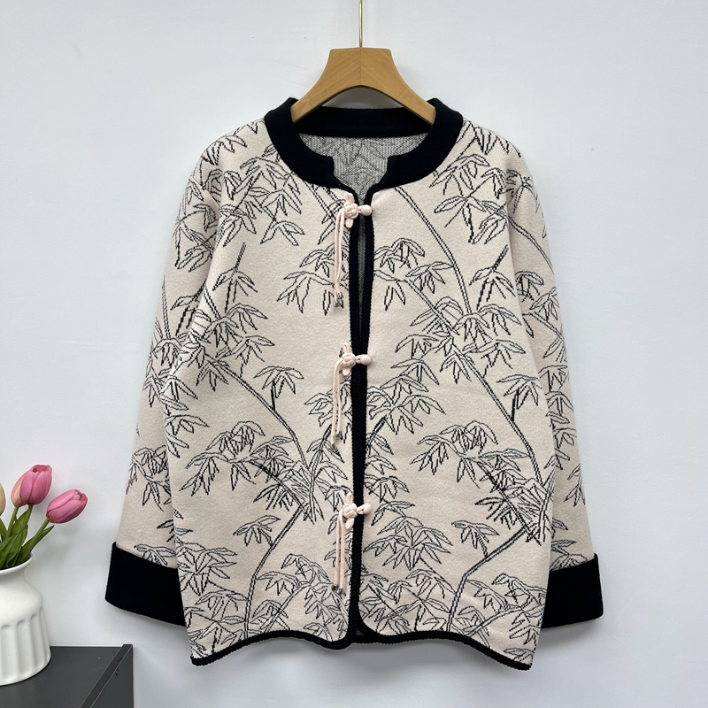 新中式妈妈装外套秋冬新款宽松大码秋装两件套洋气毛衣女中老年人