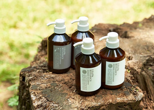 日本松山油脂丽依馥LEAF BOTANICS天然 精油氨基酸洗发水 400ml