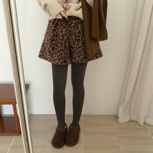新款 女2025冬季 小个子休闲短裤 阔腿裤 子 此外 韩系裤 加厚豹纹短裤