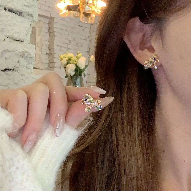 新款925银针彩色锆石小马耳钉时尚精致百搭可爱韩系ins小巧耳饰女,饰品/流行首饰/时尚饰品新,耳环,淘宝优惠券,粉丝福利购,淘宝优惠卷
