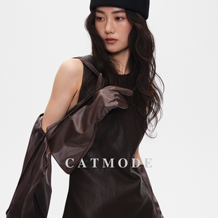 复古风咖色皮感背心收腰显瘦气质通勤无袖 上衣 2026 LION&CAT