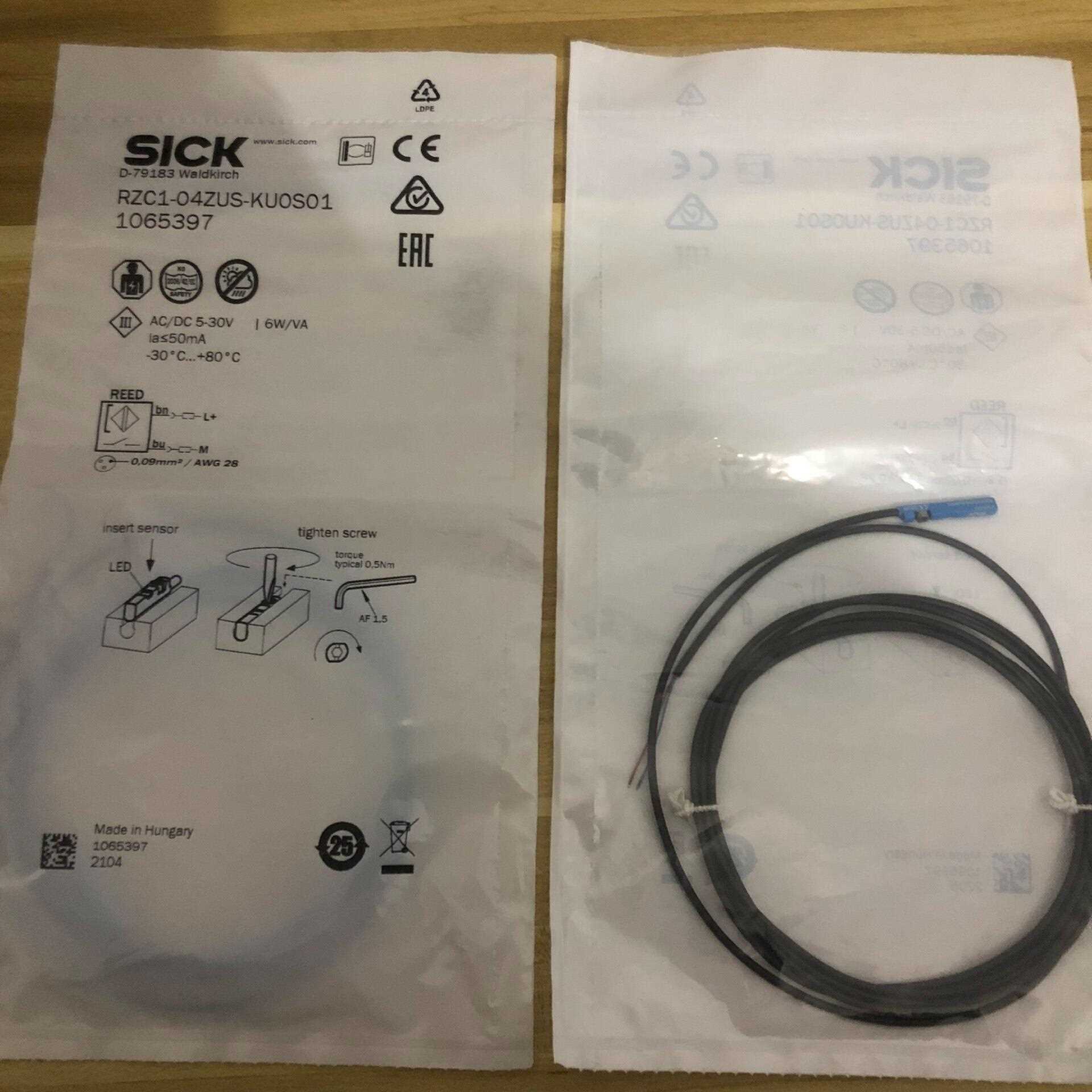 标价是空箱-全新原装SICK施克 RZC1-04ZUS-KU0S01货号议价