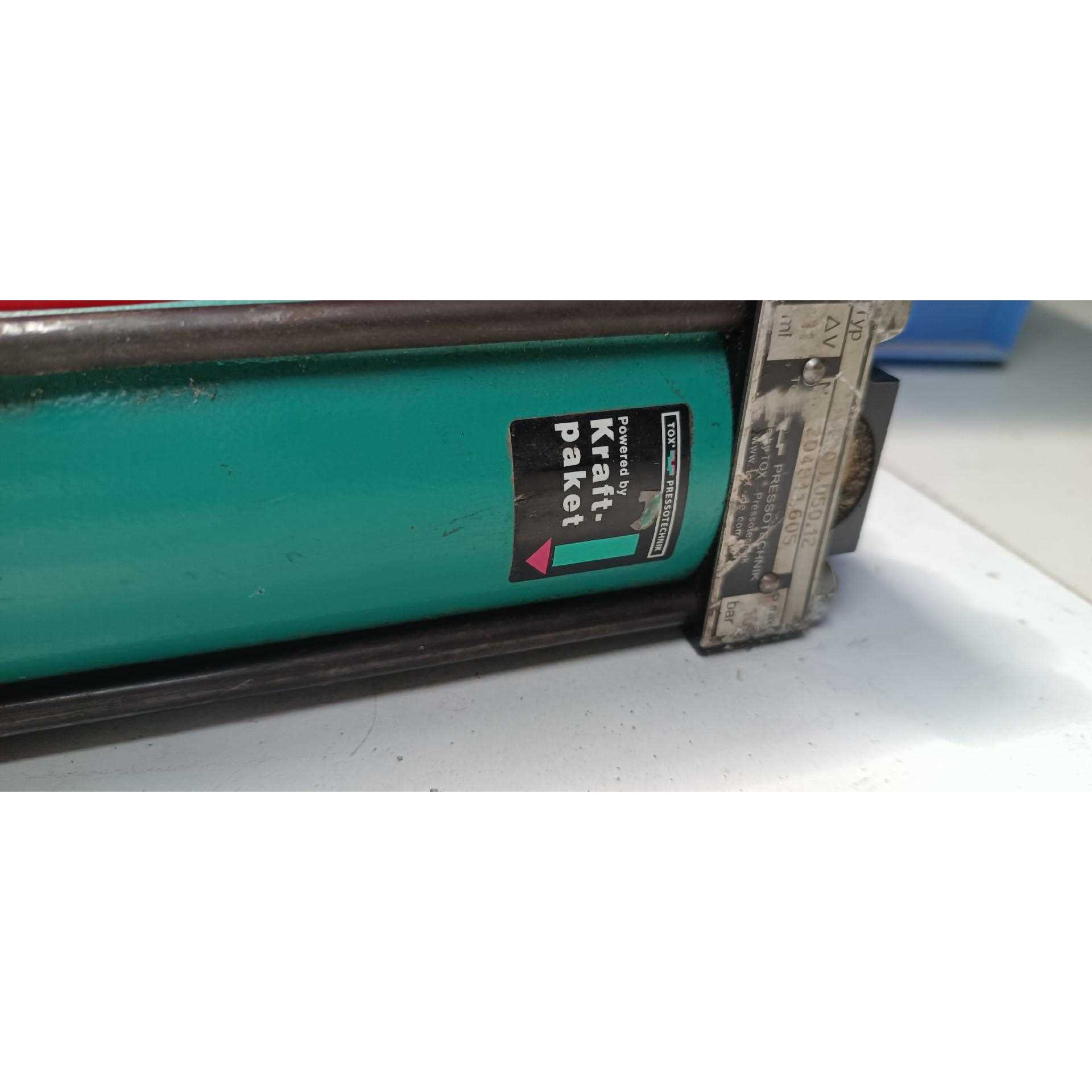 标价是空箱-德国TOX kraft paket气液增力缸气议价