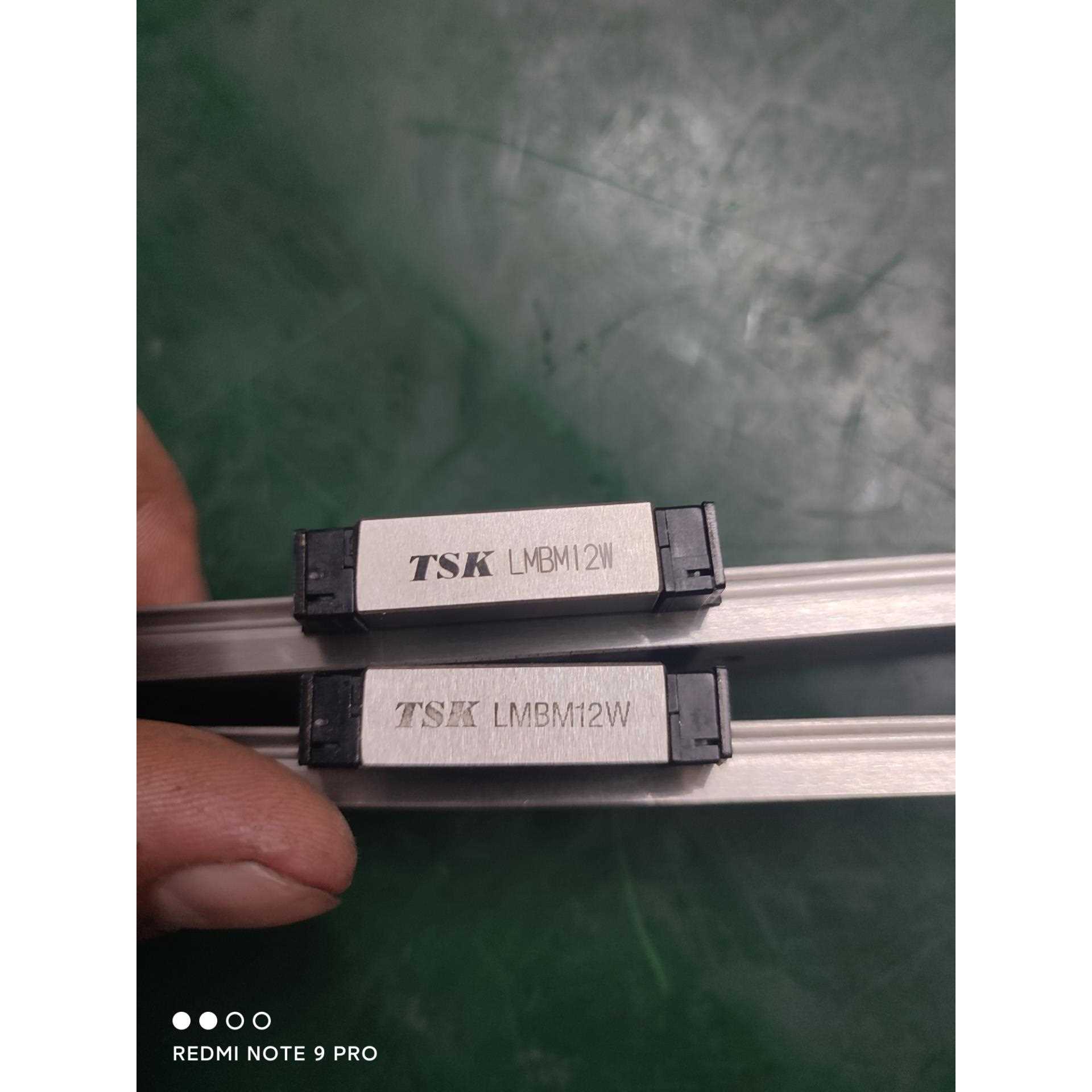 标价是空箱-LMBM12W TSK滑块轨道议价