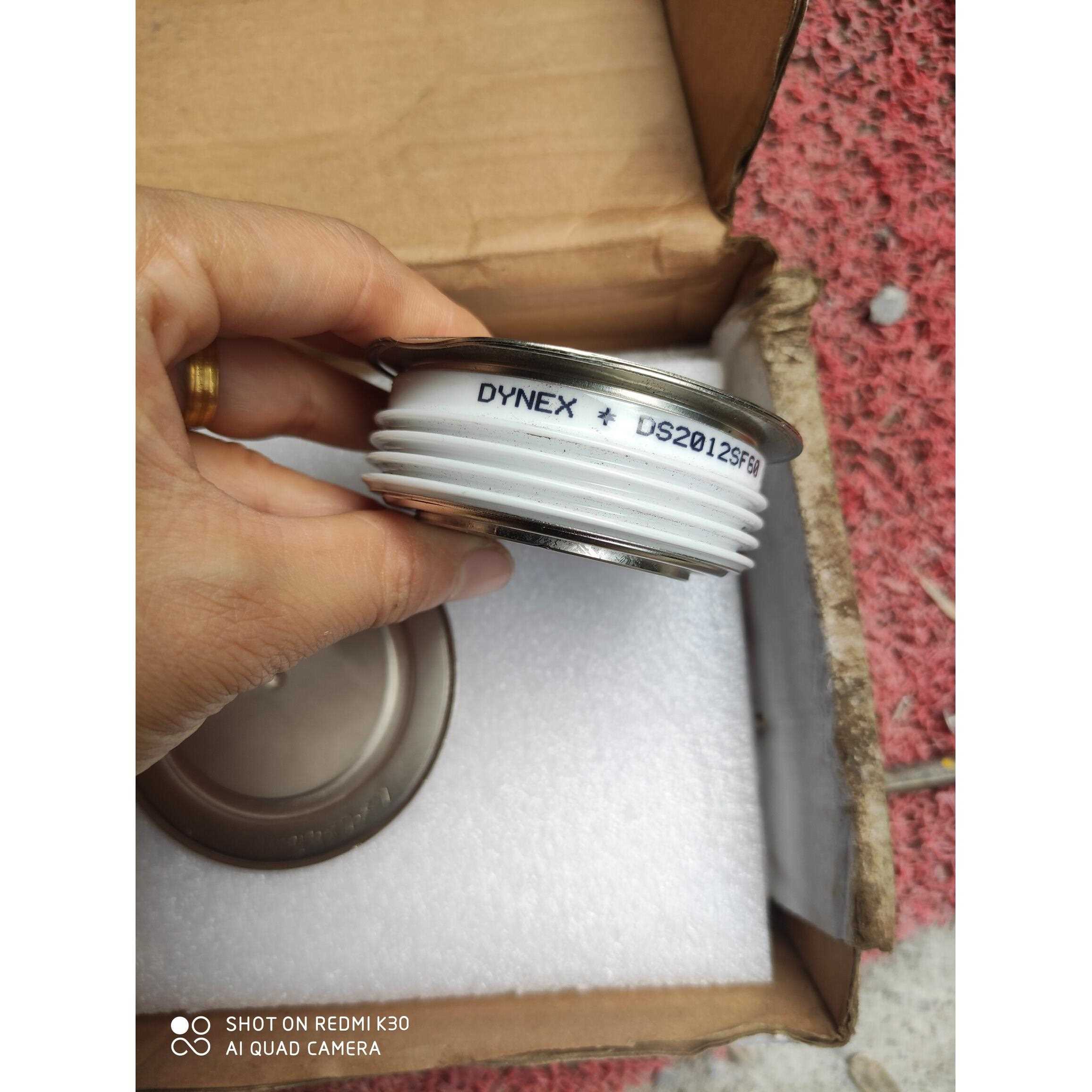 标价是空箱-可控硅DYNEX DS2012SF60 可控硅议价