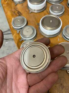 标价是空箱-T640N16TOF 原装拆机可控硅，英飞凌原装硅，实拍图，