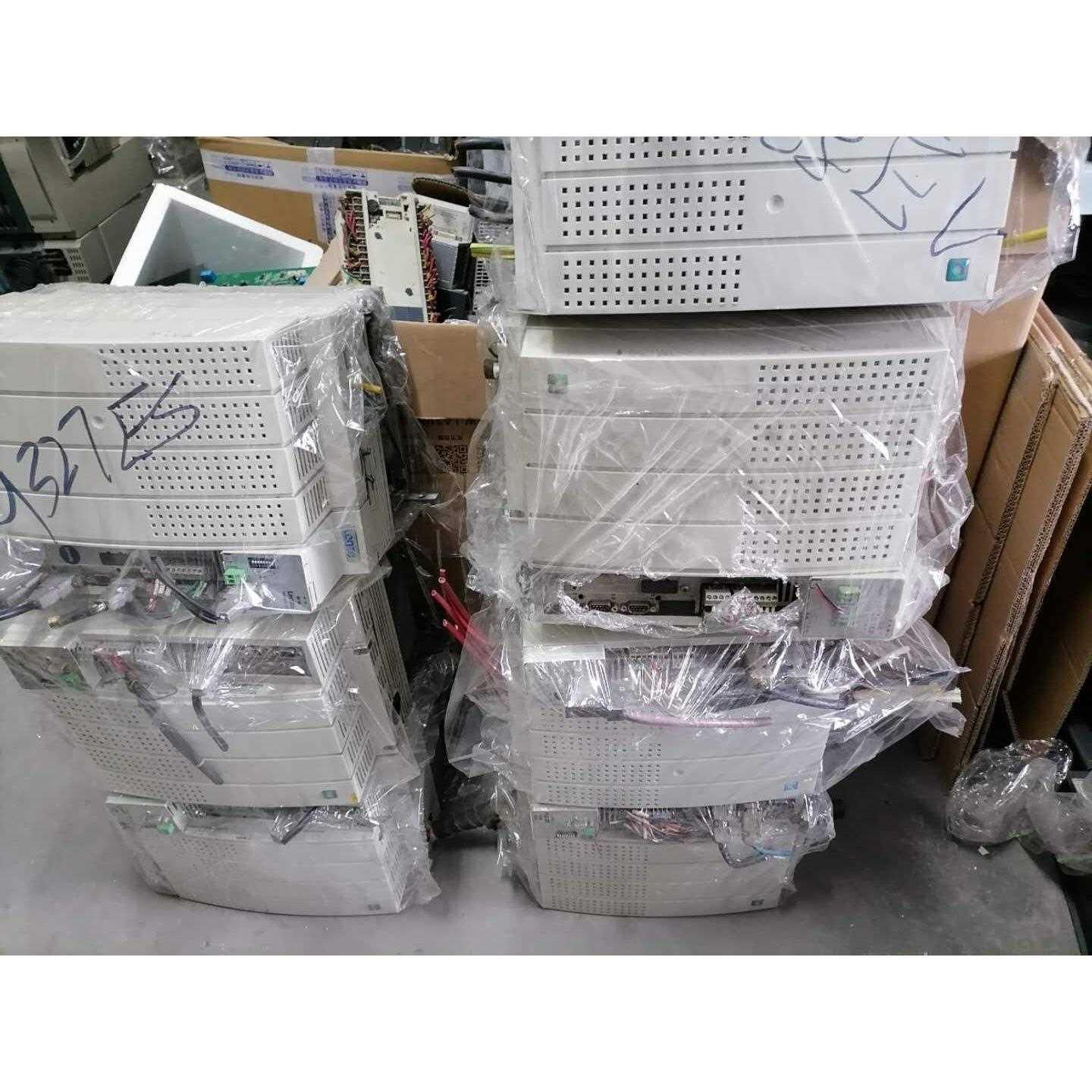 标价是空箱-拆机伦茨9328EV/9327ES变频器，需要的议价议价