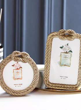 ins北欧金色4寸6寸相框摆台 卧室情侣照相框创意床头柜电视柜摆件