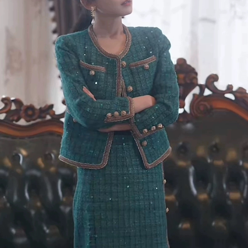 孟秋同款小香风套装女2025新款高级感气质名媛两件套