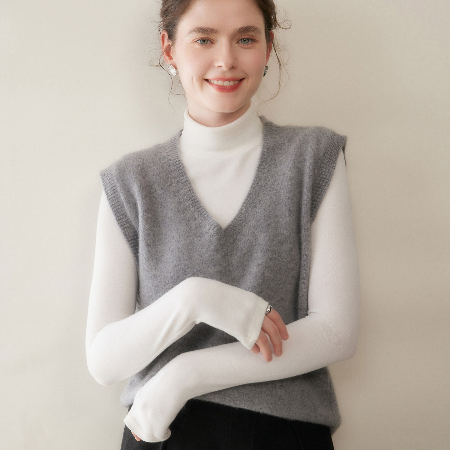 双股~羊绒慵懒风时尚羊绒V领女士宽松背心马甲针织衫2025秋冬毛衣