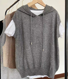 休闲帽衫马甲~带帽针织羊绒马甲女短款宽松帽衫背心连帽坎肩潮