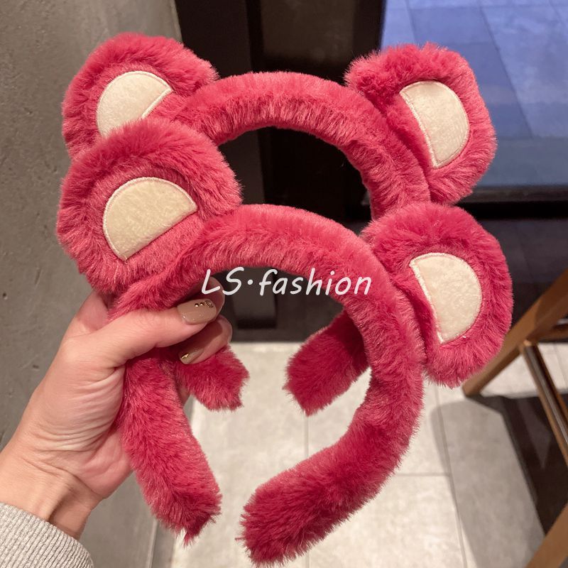 可爱小熊毛绒发箍少女草莓熊头箍秋冬洗脸压发束发带网红新款发饰