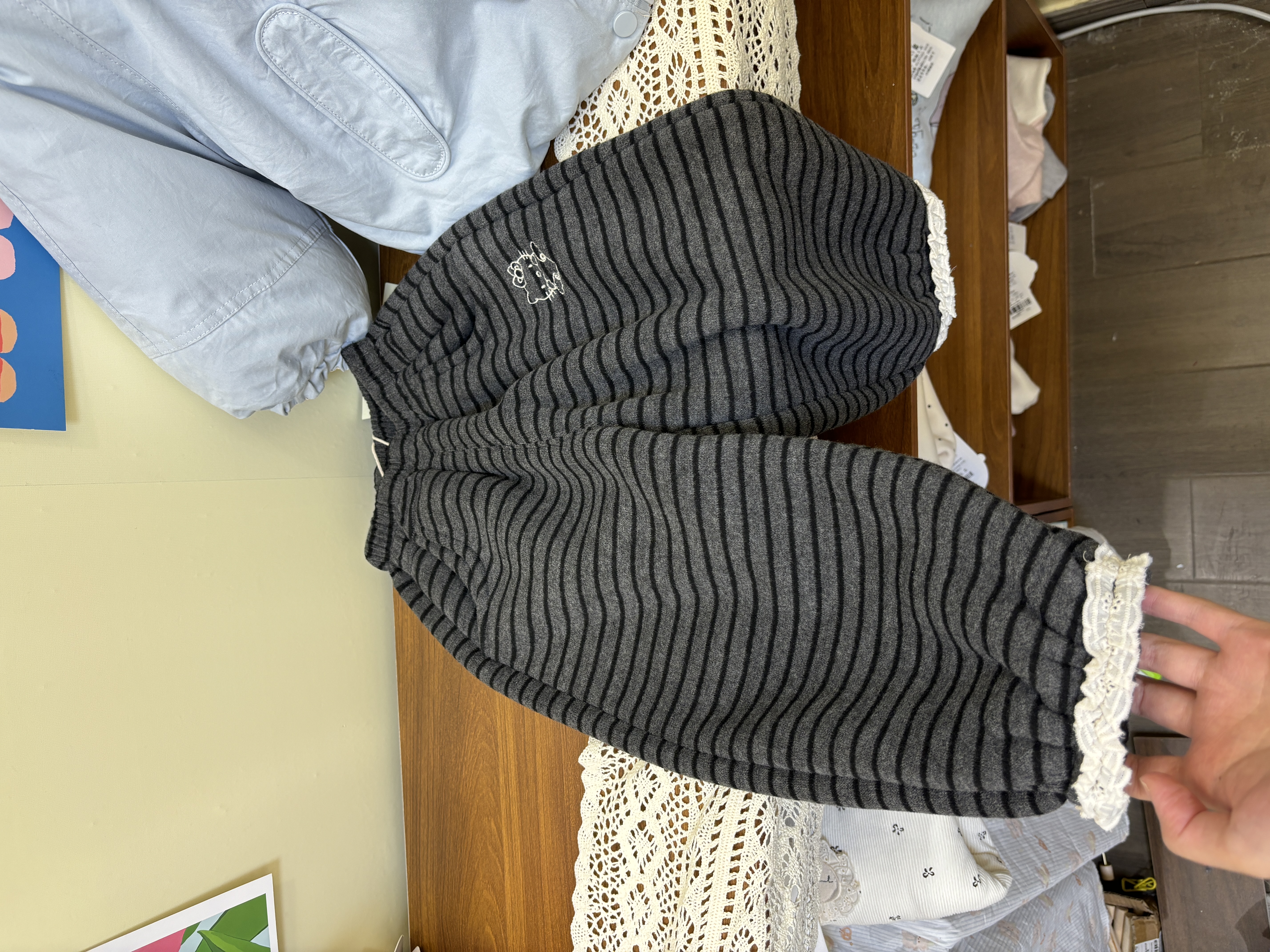 新款女童裤子冬款加厚800克羊驼绒条纹卫裤蕾丝花边洋气百搭608