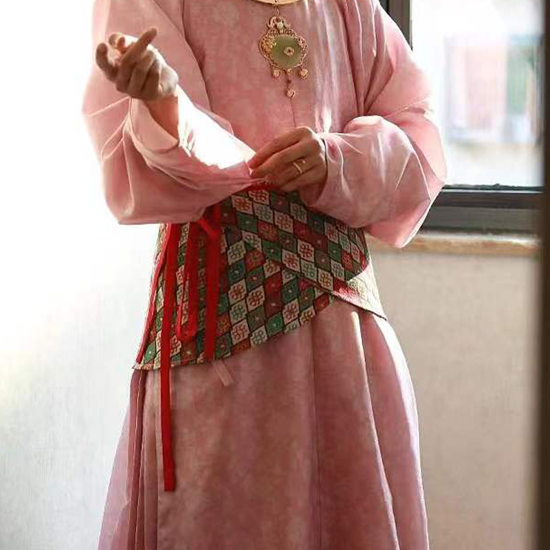 惜物国风 汉服穿搭配饰配件男女同款月牙型红绿菱形格子抱腰
