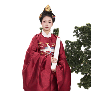 惜物国风明制传统汉服云纹缎料暗纹织金绣花女款圆领袍衫补服礼服