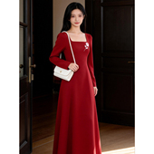玫瑰刺绣连衣裙安哥拉红色高级感方领礼服裙 法式 何衣见友 微醺