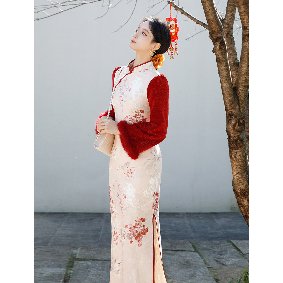 何衣见友《花灯》秋冬加厚少女改良旗袍毛袖雪尼尔提花新年氛围感