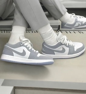 Jordan Air Jordan 1 简约舒适 防滑 低帮 复古篮球鞋 女款 灰白