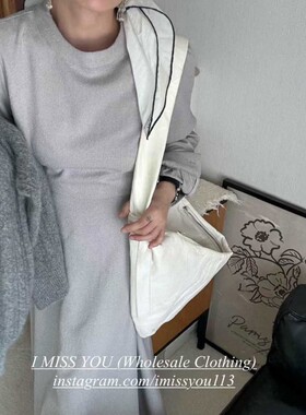 九1102韩国东大门连衣裙区IMISSYOU-8686620洋气通勤风格纯色流行