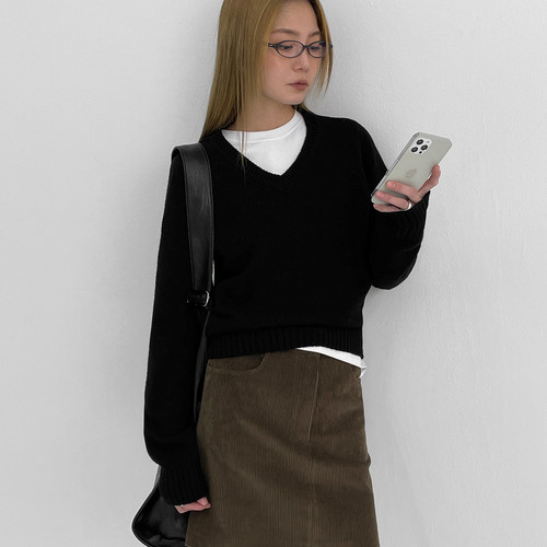 三1220韩国官网Blackup-t37365区女针织衫流行秋季修身通勤独特