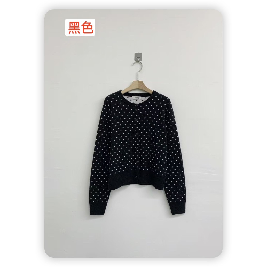 八1209韩国东大门运动户外针织衫热销区4526092休闲经典直邮流行