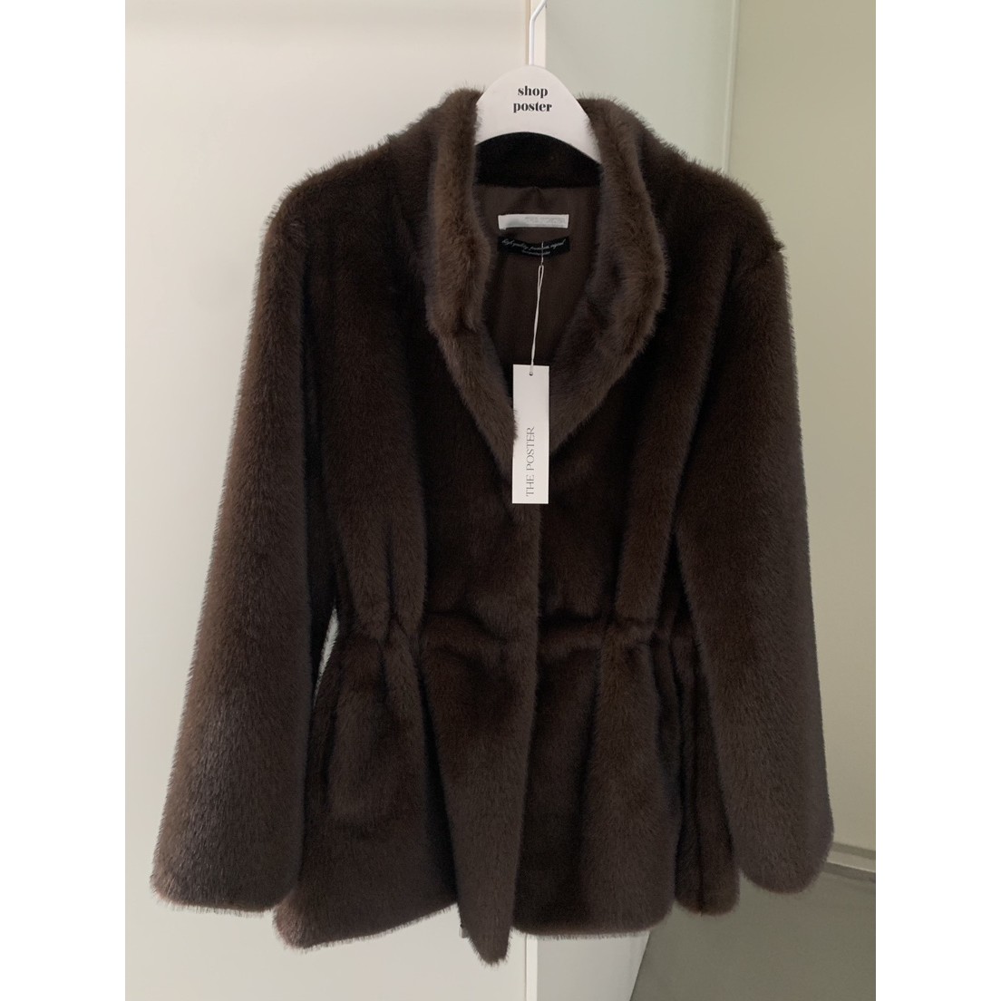 八1125韩国东大门运动瑜伽外套短款大衣区4498240大气甜美炸街