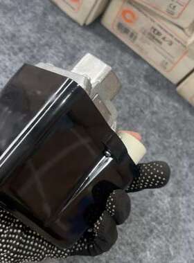 议价德国CONDOR空压机压力开关MDR4/3+275480+阿可维修