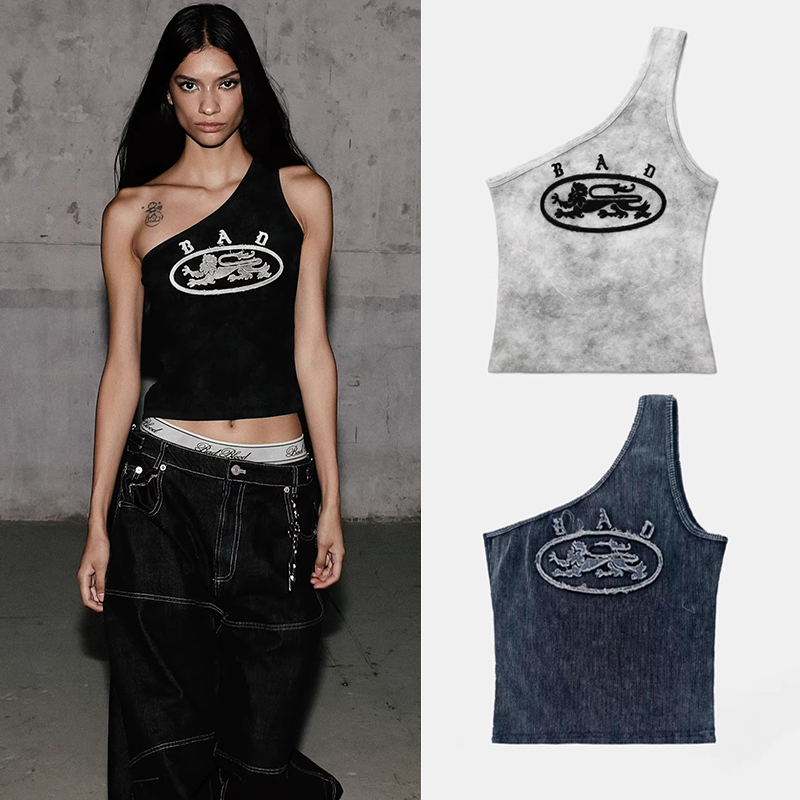 badblood斜肩背心辣妹性感上衣女